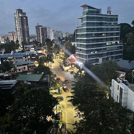 City View Castle Apartamento Thiruvananthapuram Exterior foto